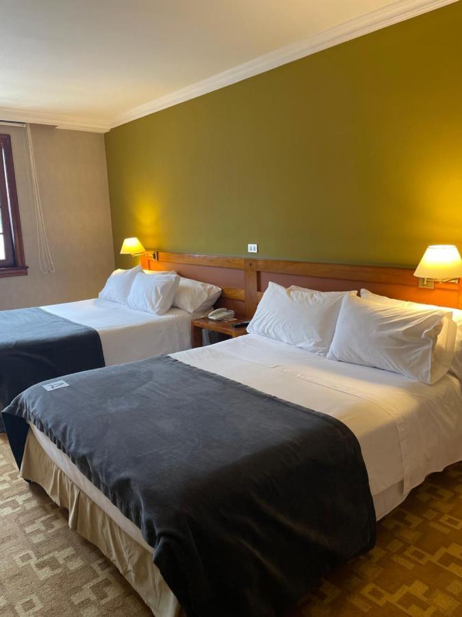 Almasur Punta Arenas Hotel Exterior photo